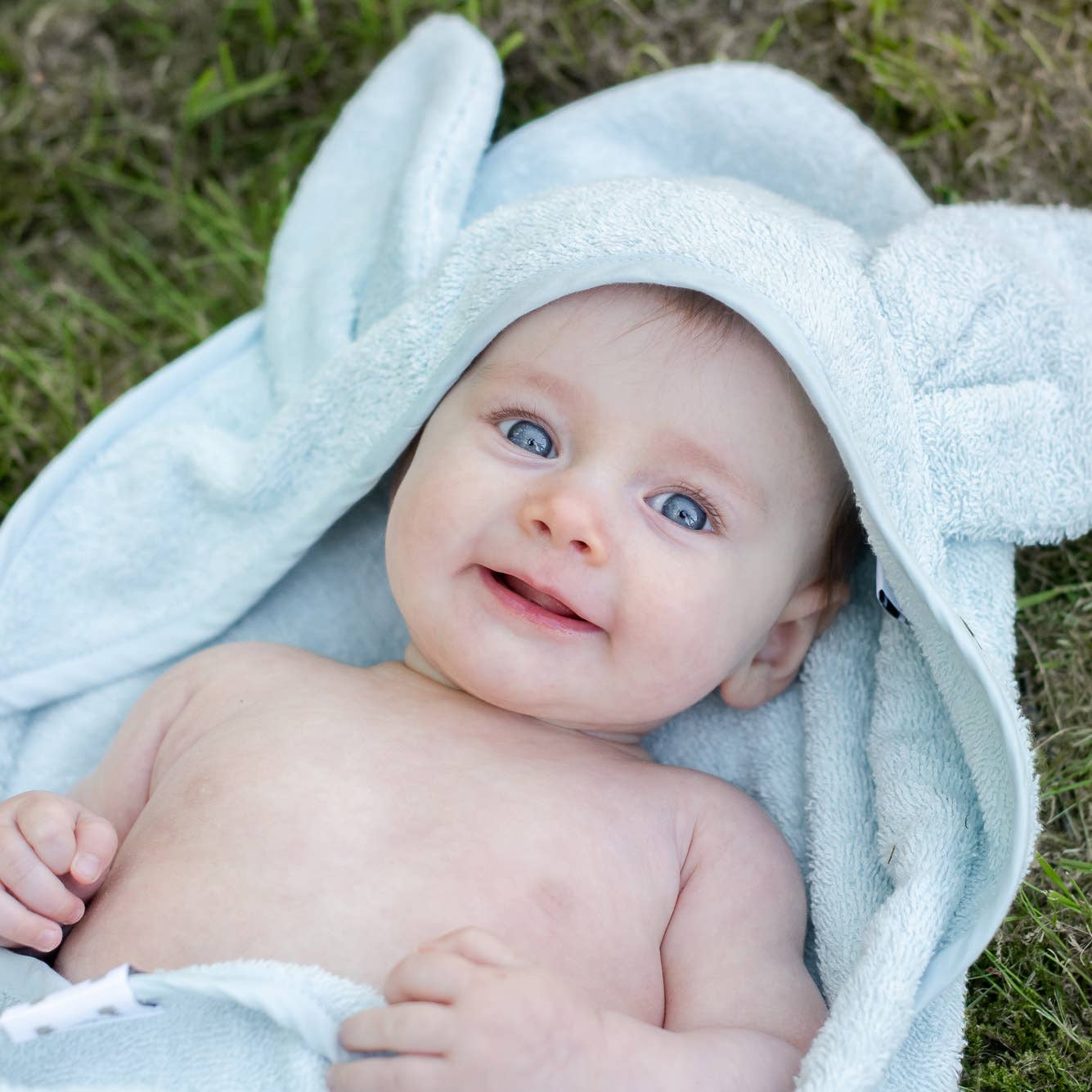 Serviette à capuche bio pour bébé Rabbit Sapphire