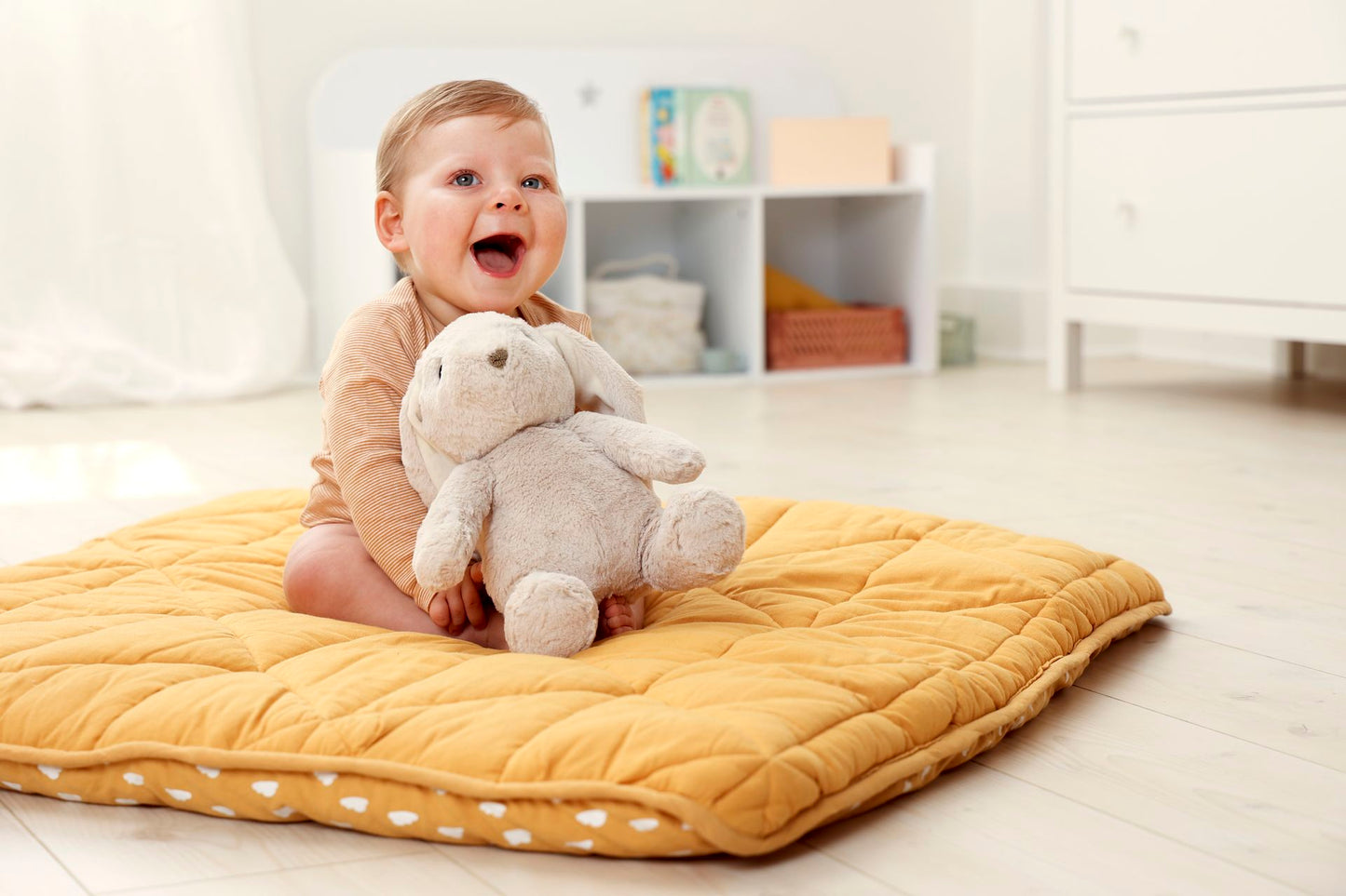 Veilleuse peluche lapin