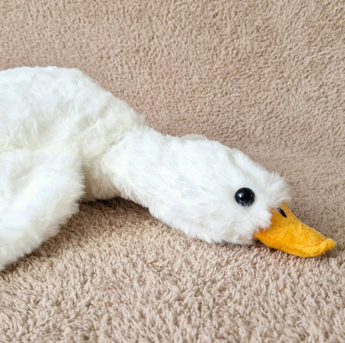 Peluche Gilly Goose – Oie douce en peluche 50 cm