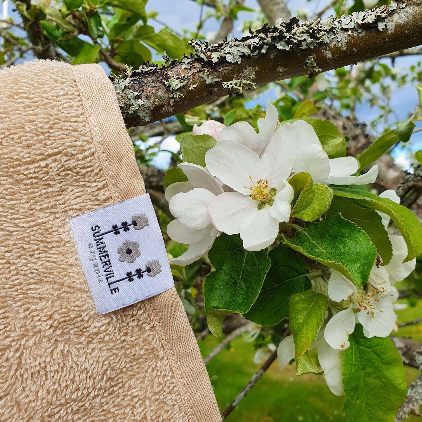 Serviette à capuche biologique pour bébé Rabbit Sand