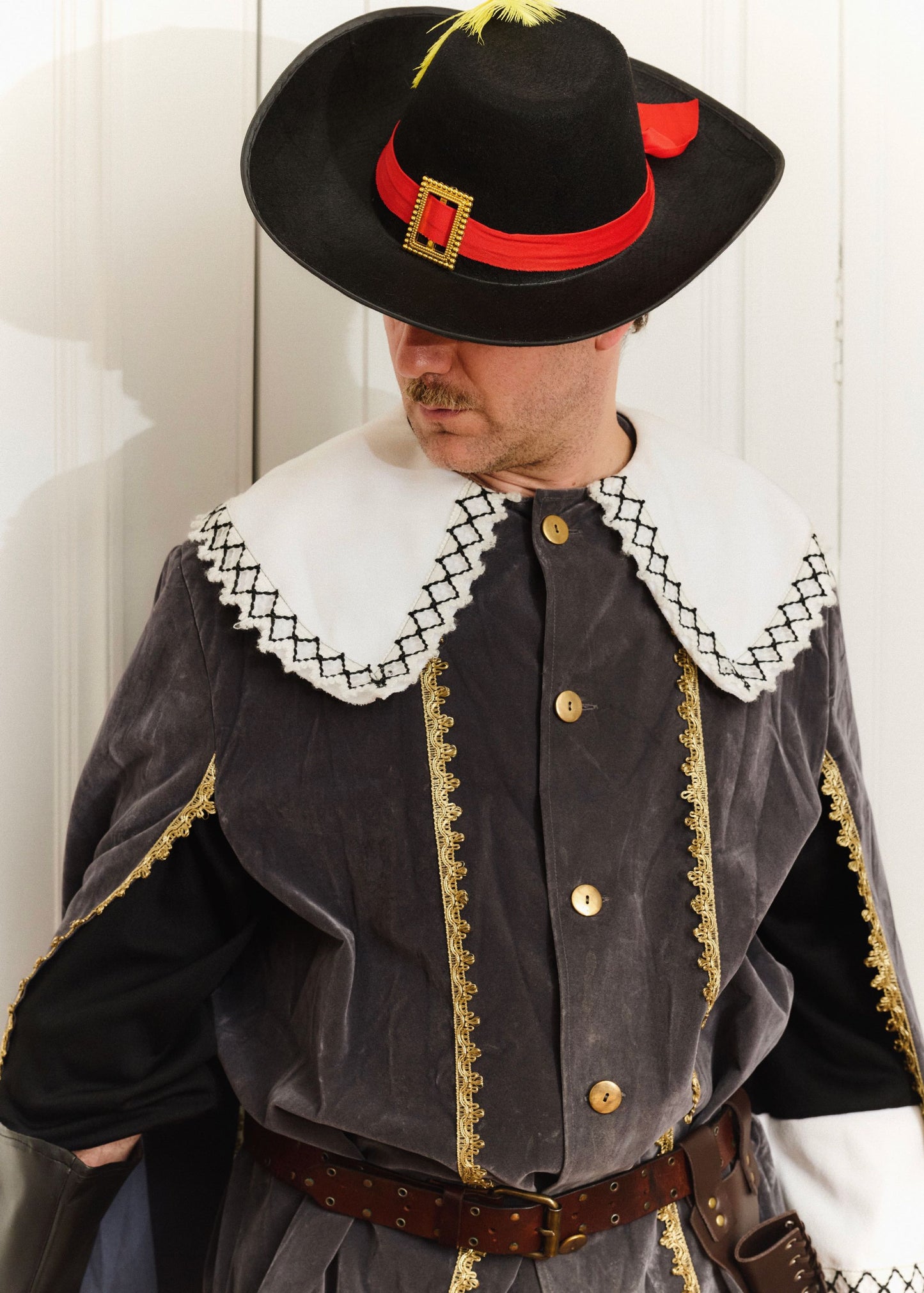 Déguisement Mousquetaire gris