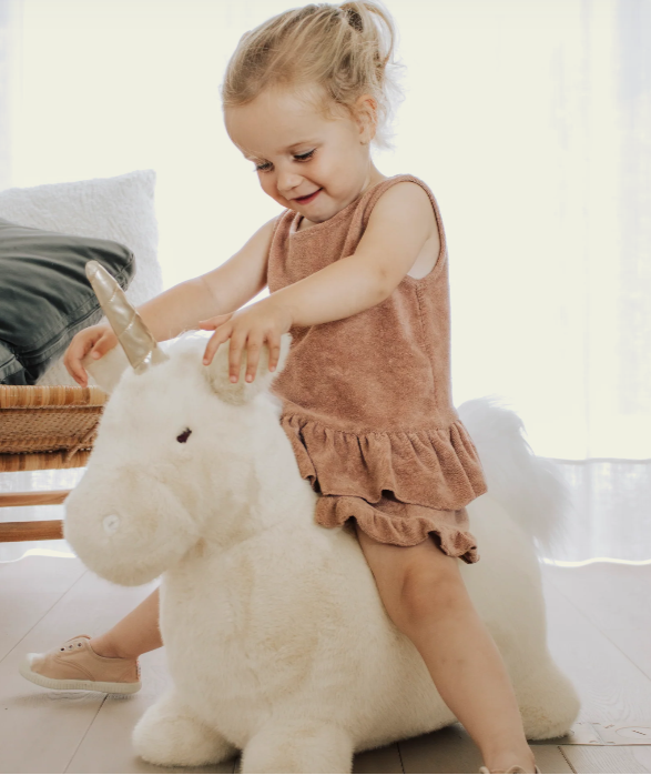Licorne doudou rebondissante