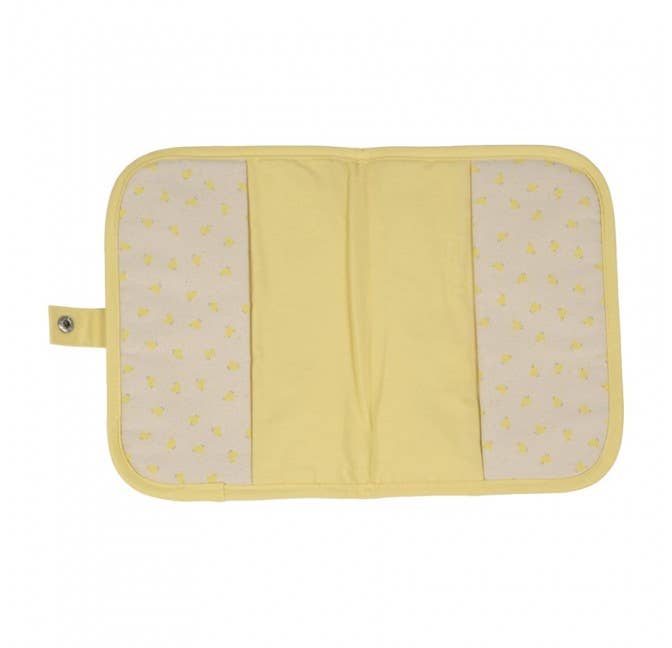 PU628P PROTÈGE CARNET DE SANTÉ LES POUSSINS