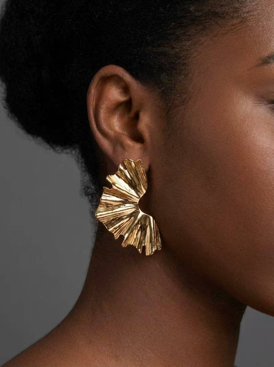 Boucles d’oreilles éventail sculptural doré acier inoxydable