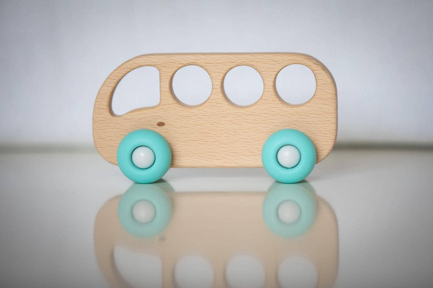 Jouet en bois - Bus en Bois & Silicone